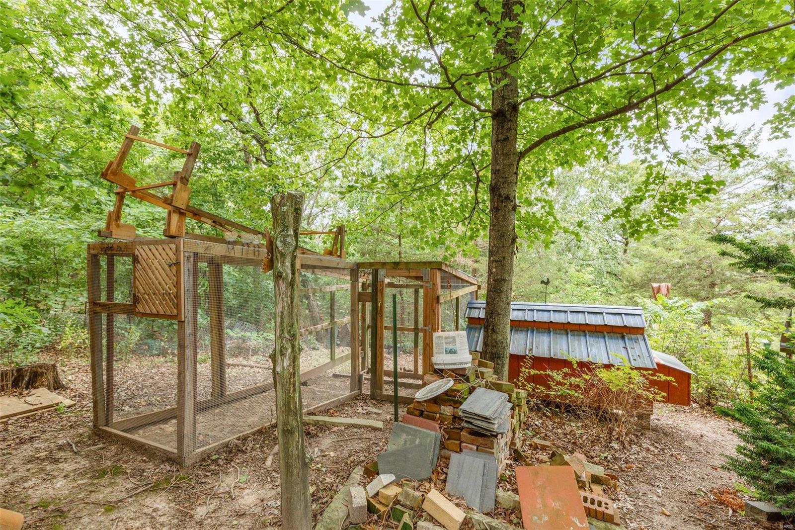 1325 Brenda Dr