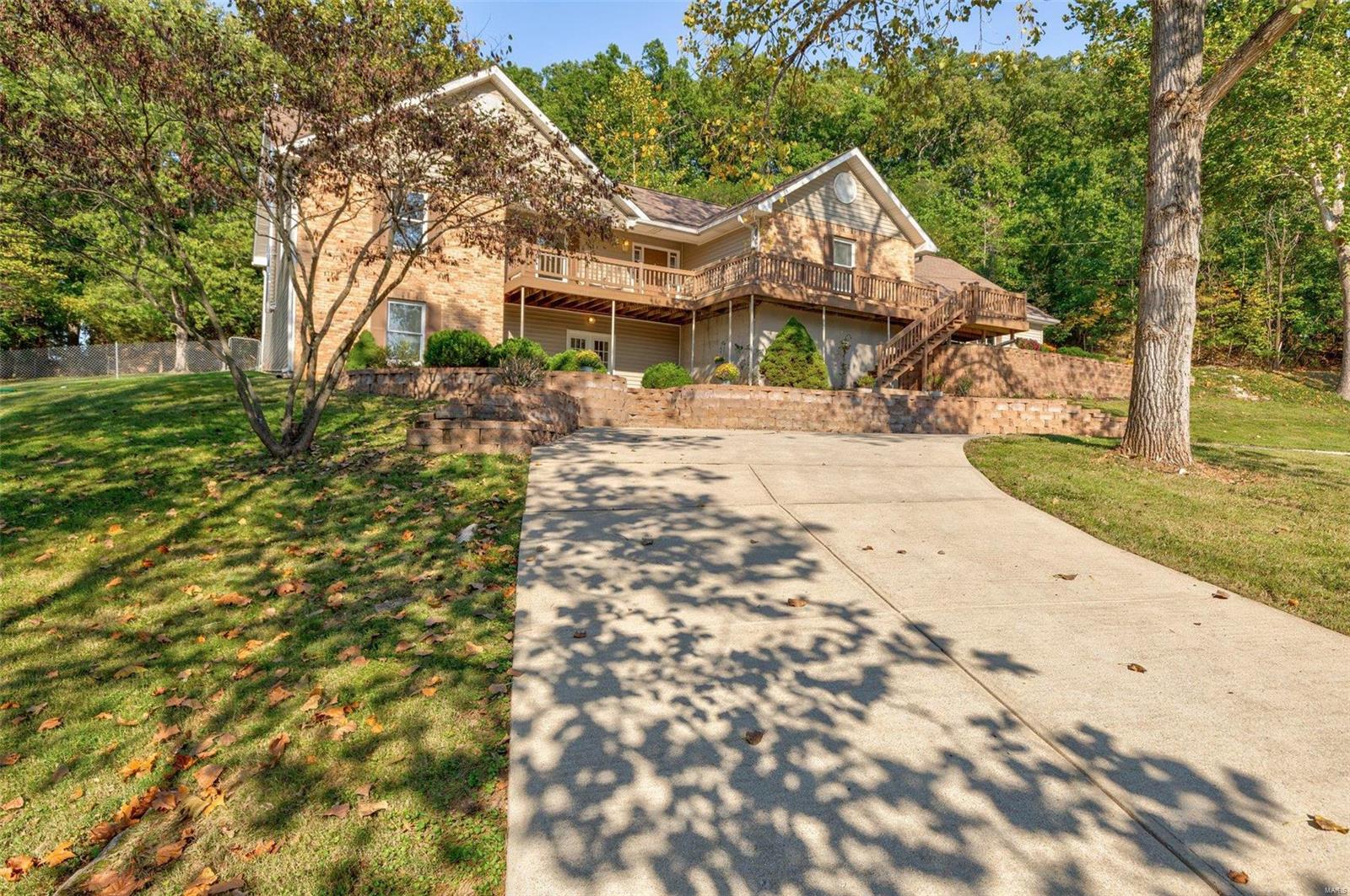 2571 Ridgeview Dr