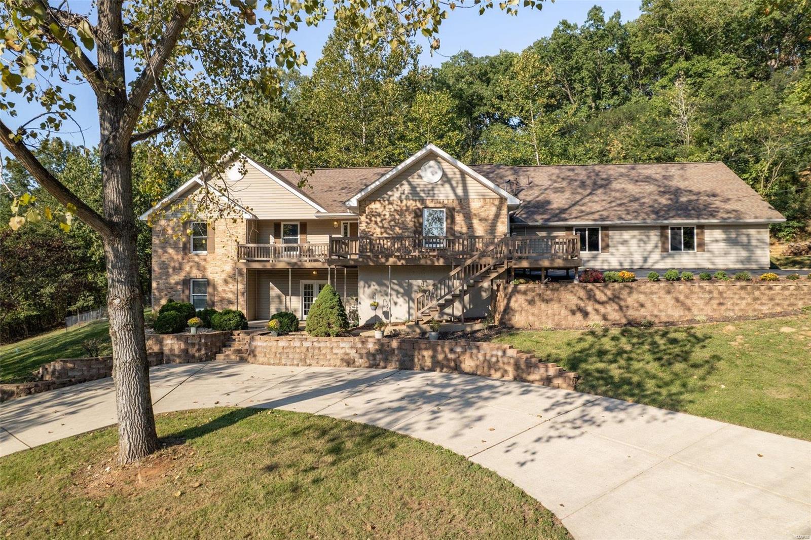 2571 Ridgeview Dr