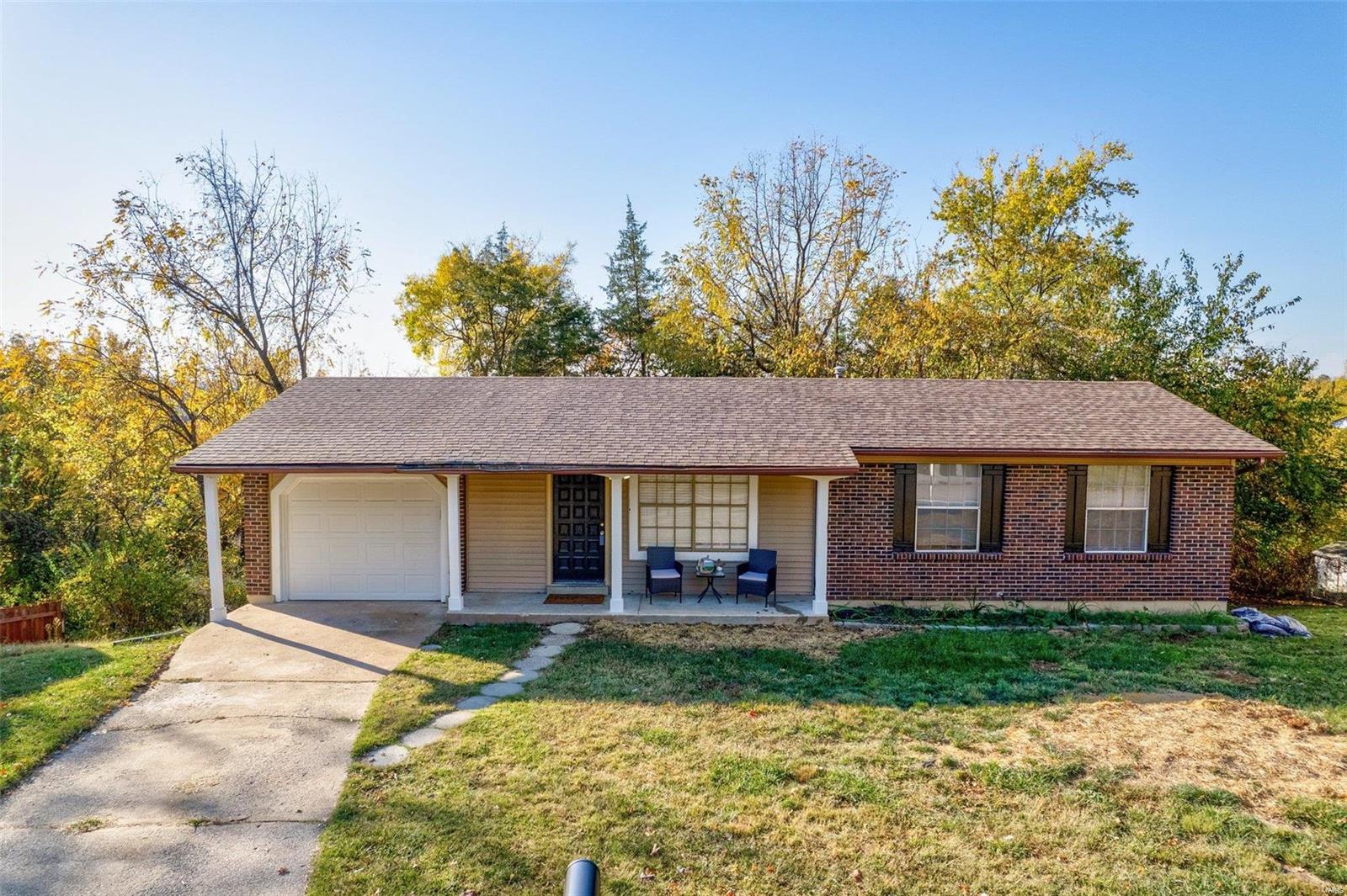 11 Riverbluff Dr.