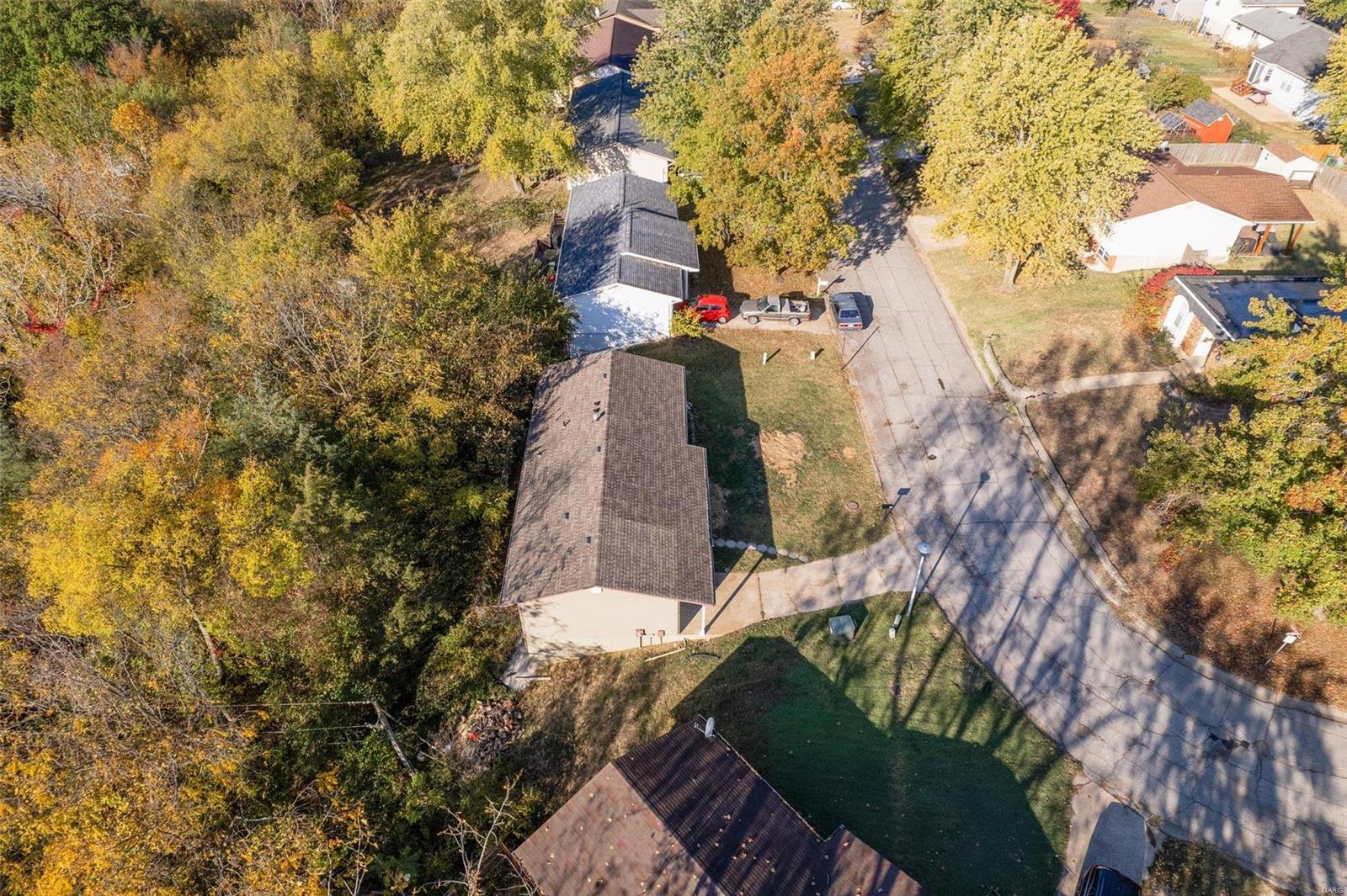 11 Riverbluff Dr.