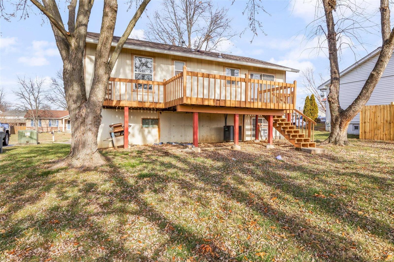 514 Merribrook Ln