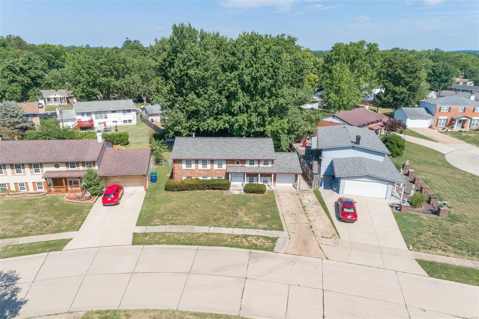 2205 Buttercup Dr.