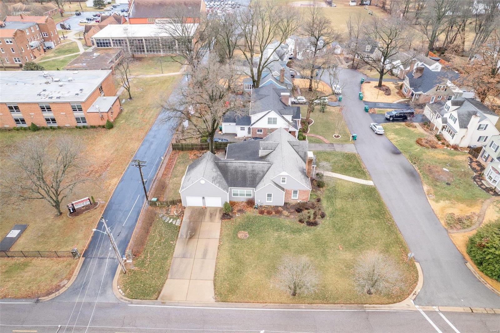 1 Harwood Ln