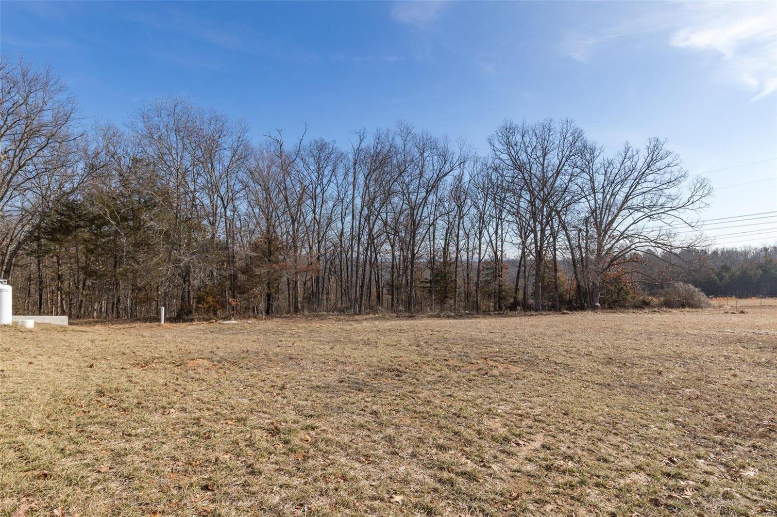 6035 State Road DD