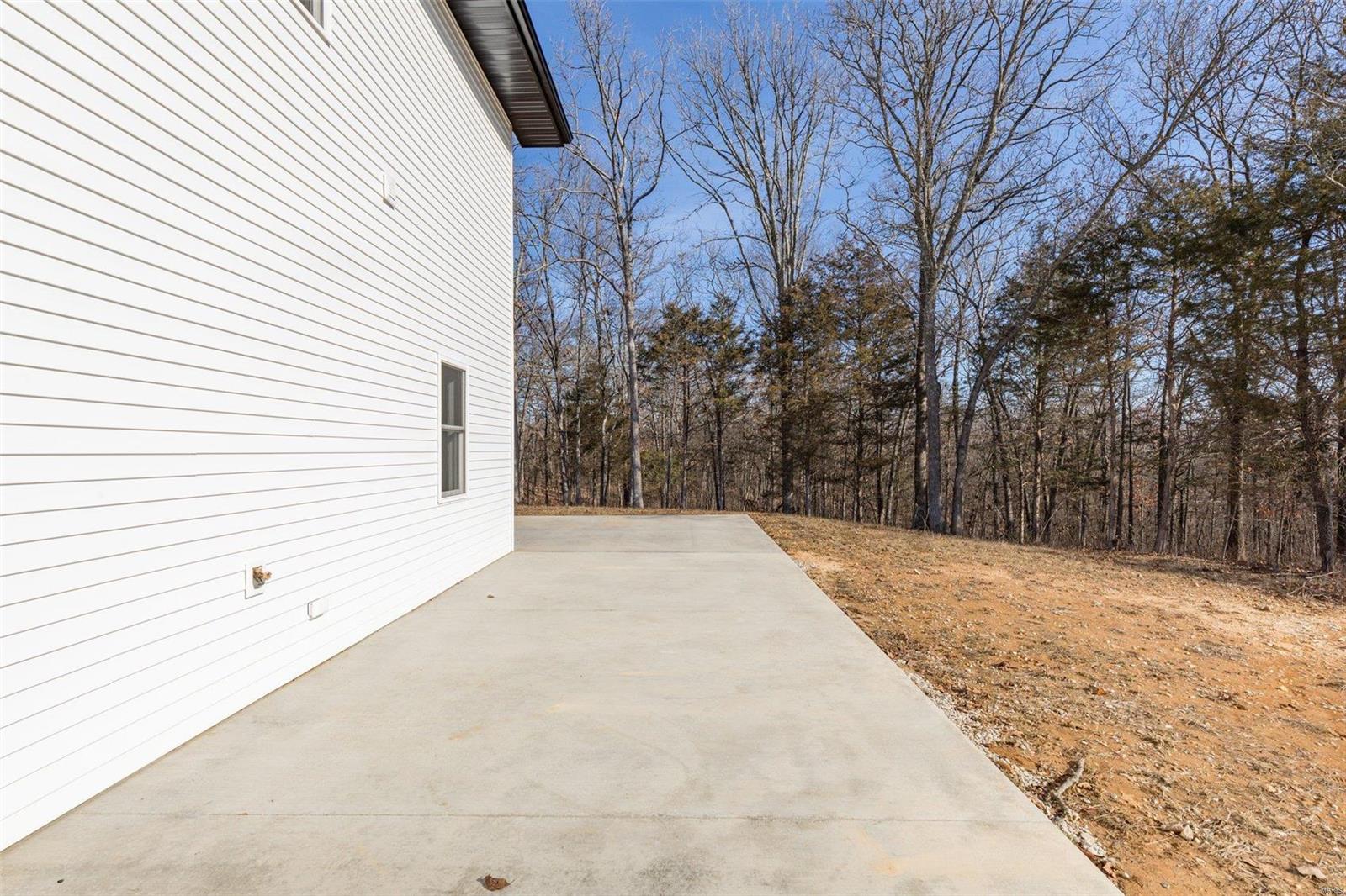 6035 State Road DD