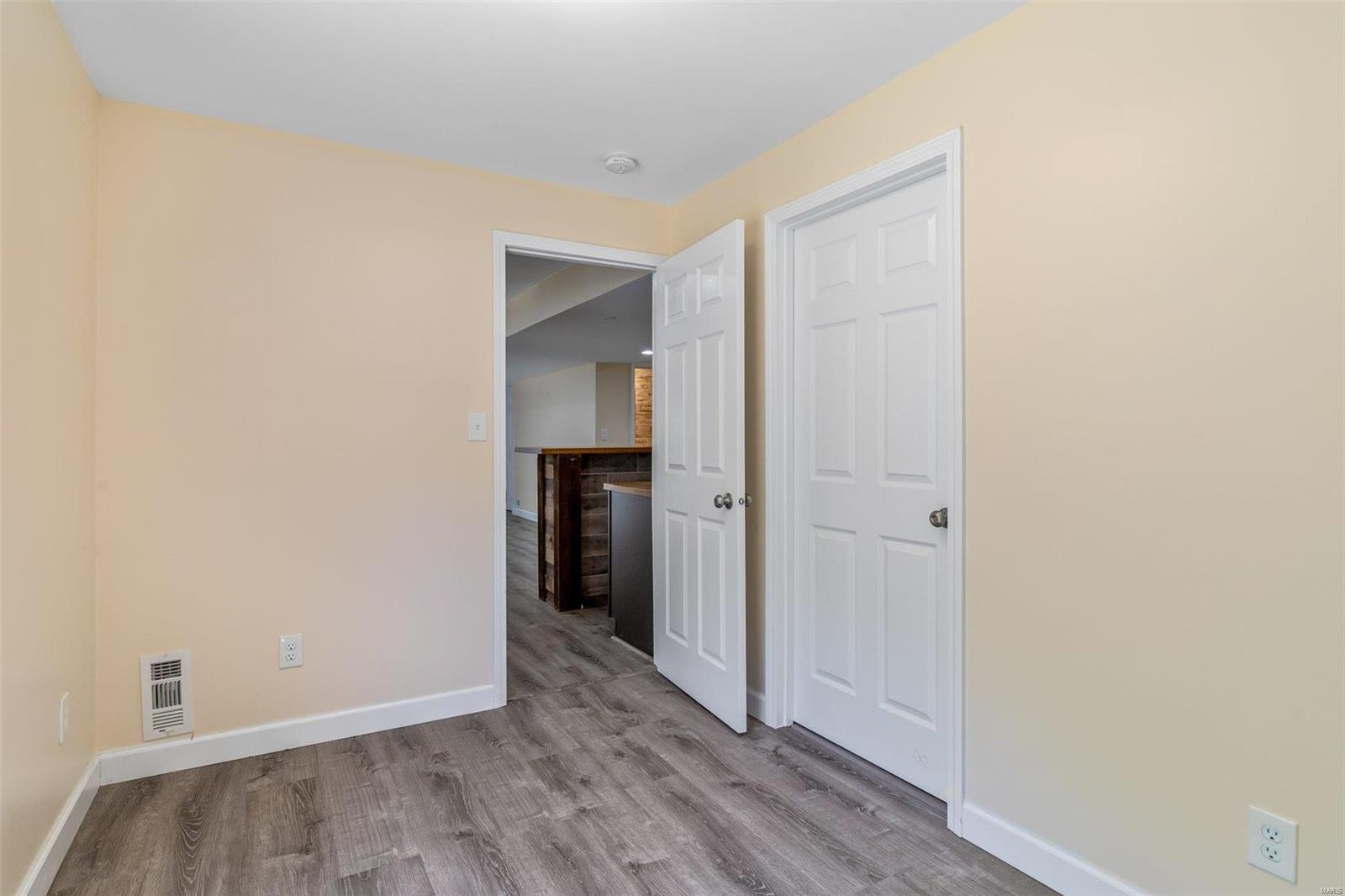 5120 Seckman Ridge Way