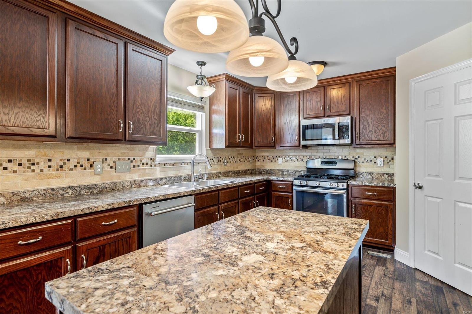 5120 Seckman Ridge Way