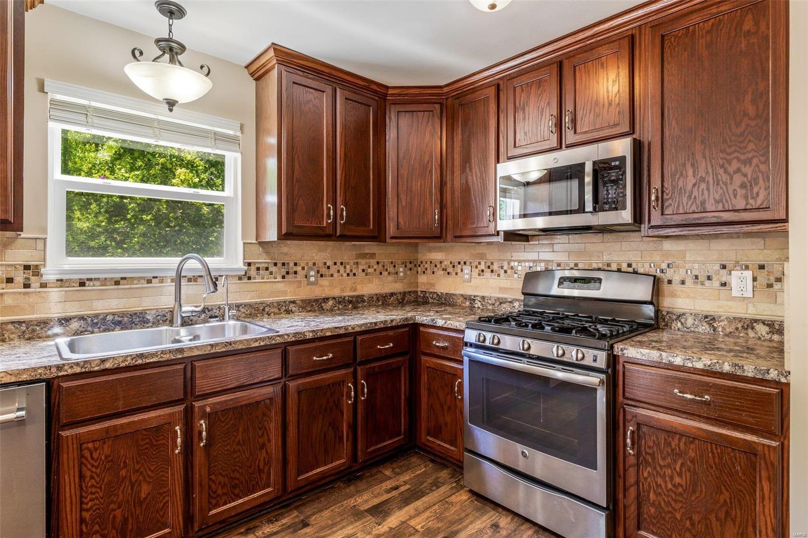 5120 Seckman Ridge Way
