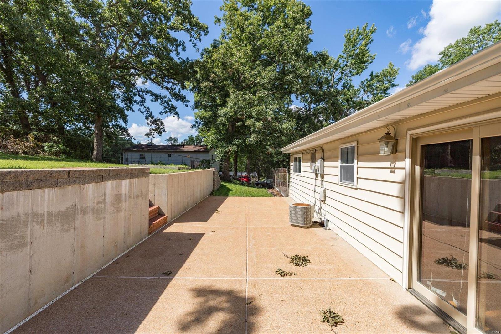 1805 Rainbow Dr