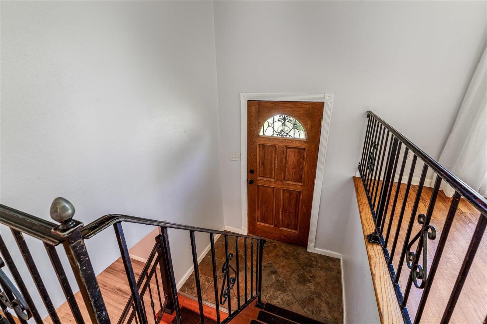 1805 Rainbow Dr