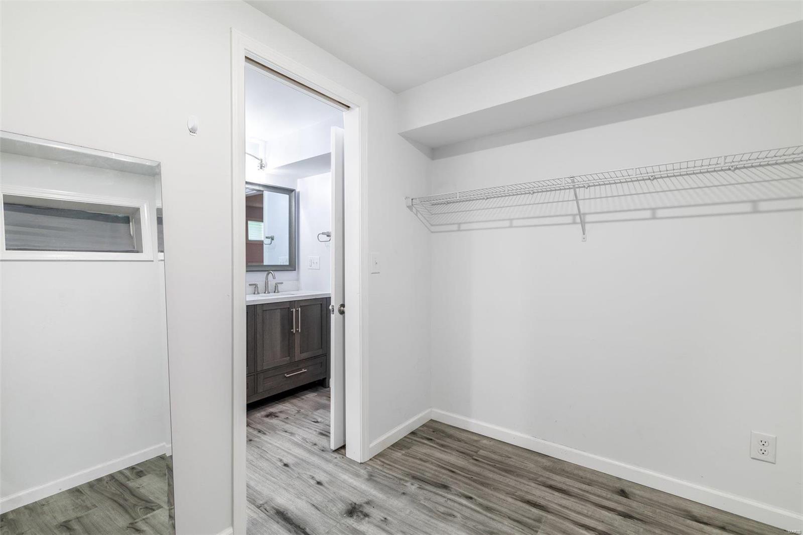 1805 Rainbow Dr
