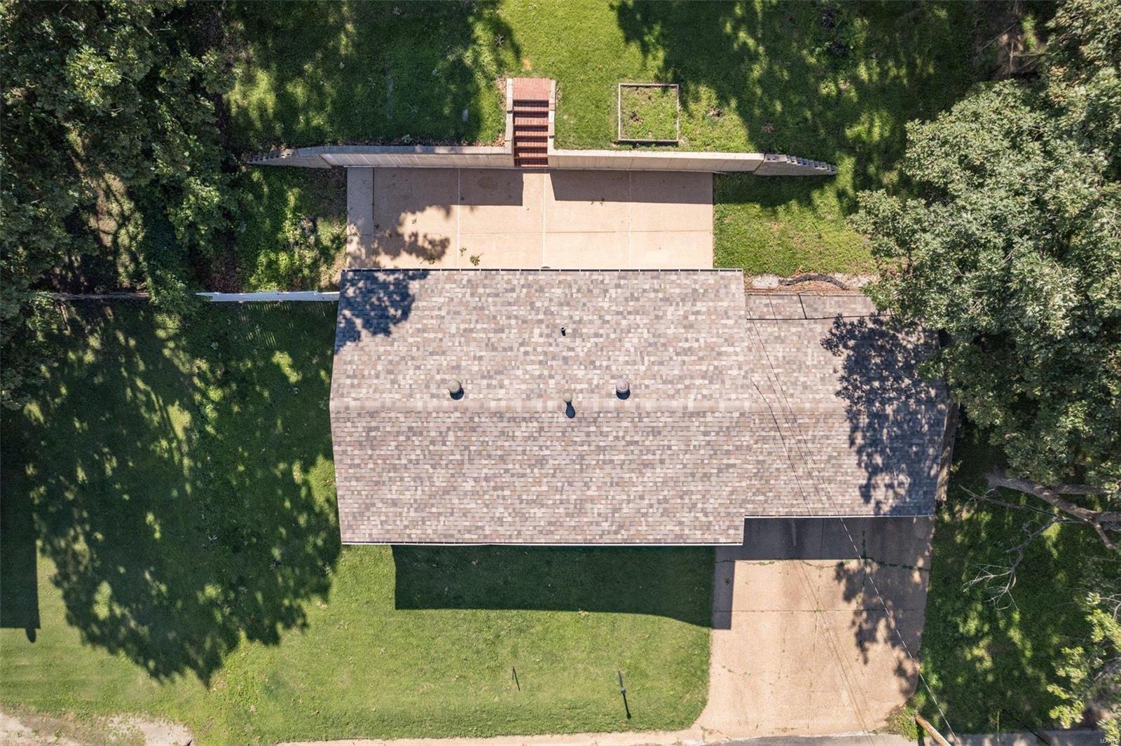 1805 Rainbow Dr