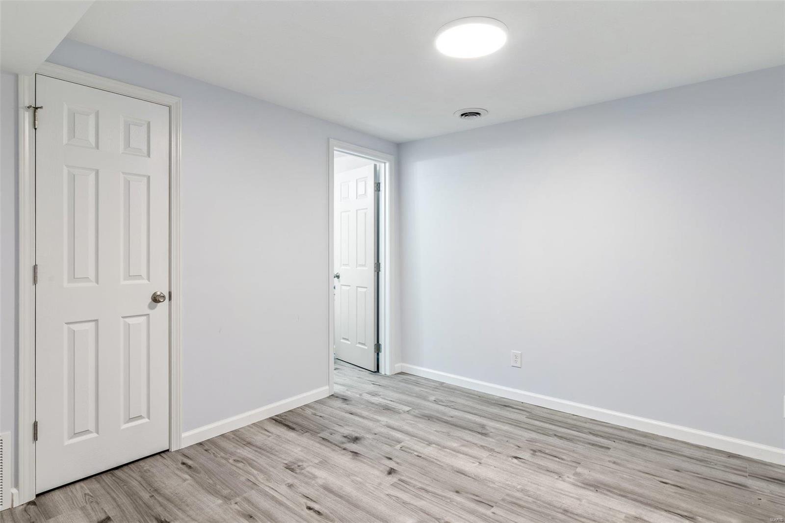 1805 Rainbow Dr