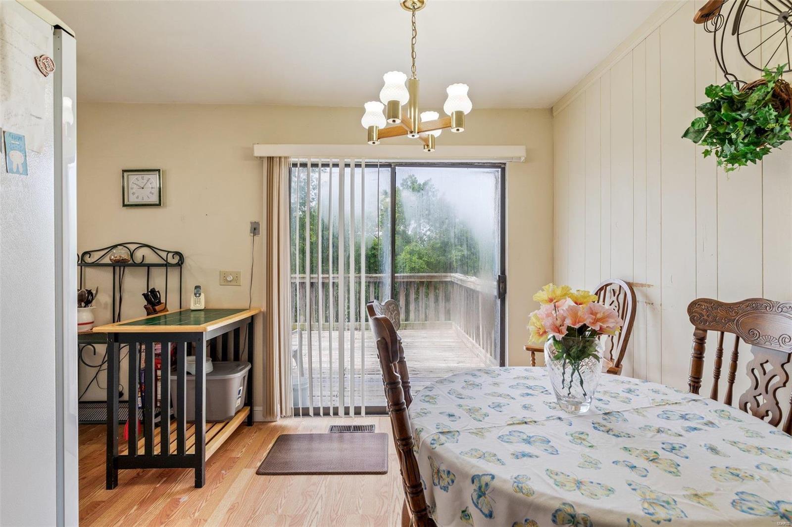 4800 Charbond Dr.