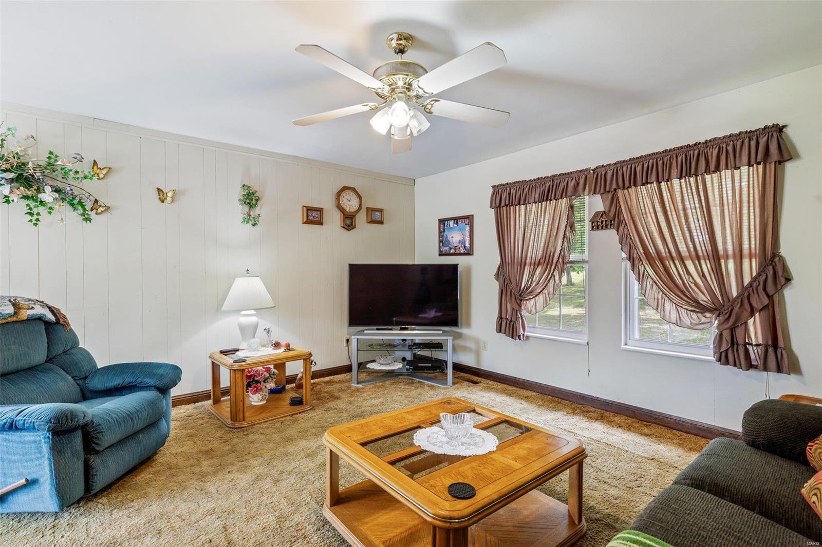 4800 Charbond Dr.