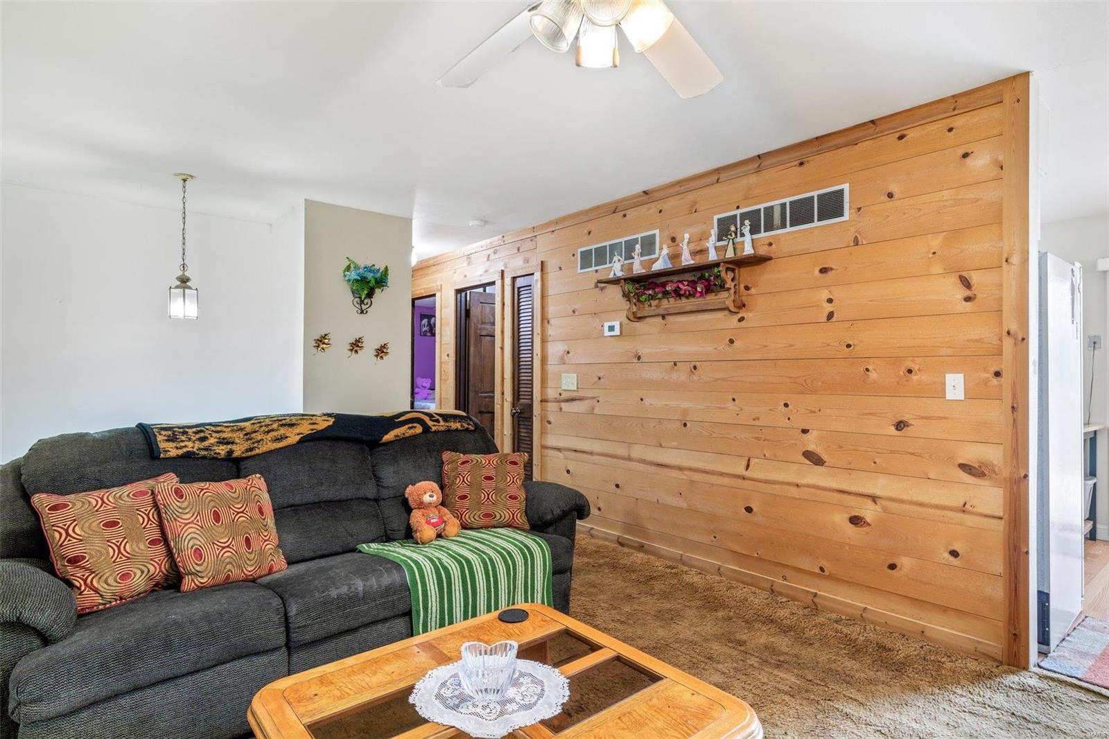 4800 Charbond Dr.