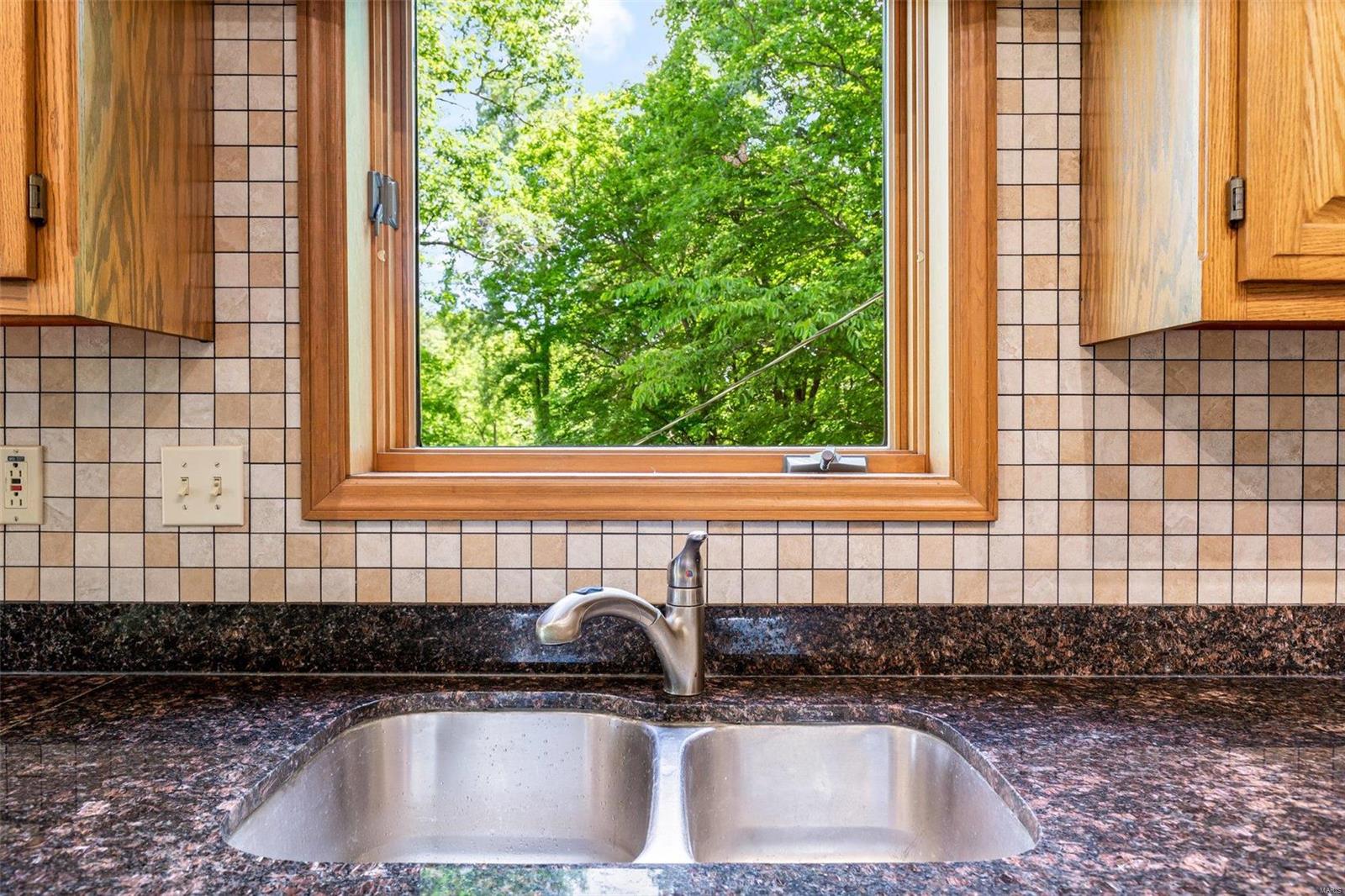 3480 Winnifred Dr.