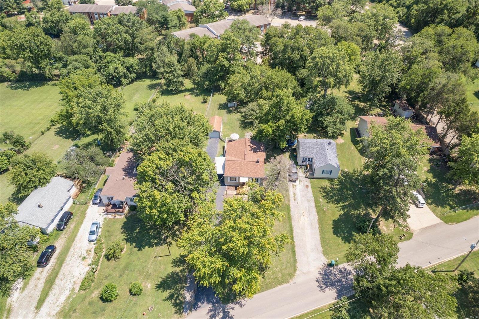 660 Riverview Dr