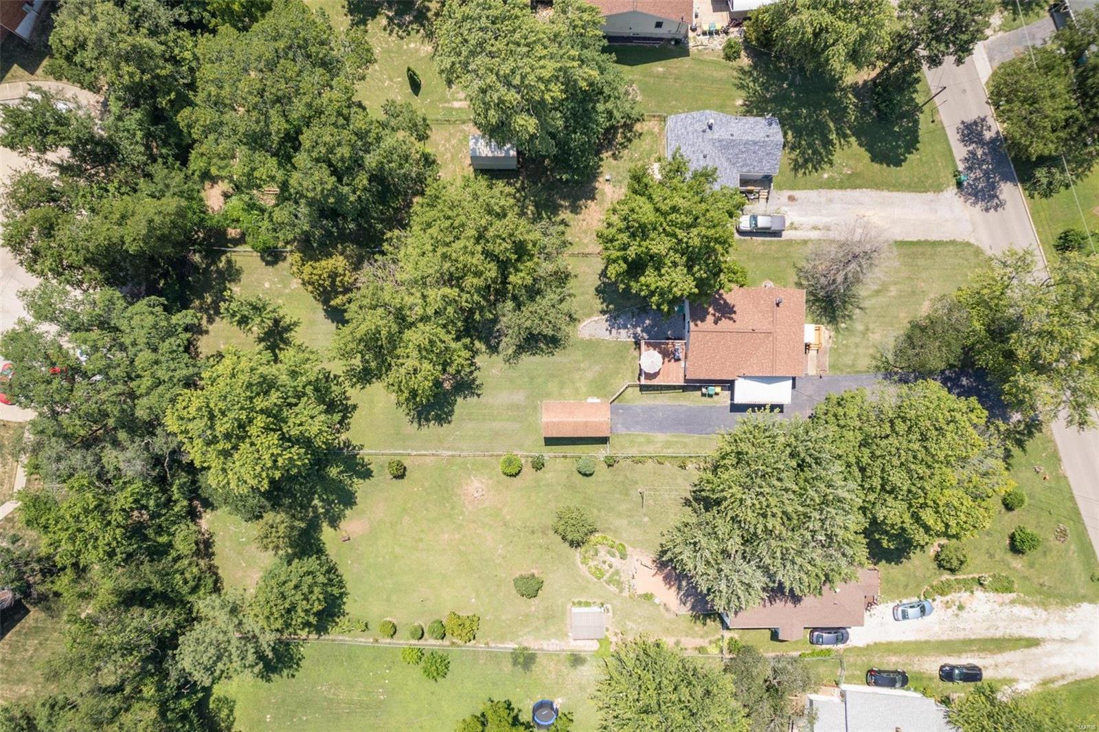 660 Riverview Dr