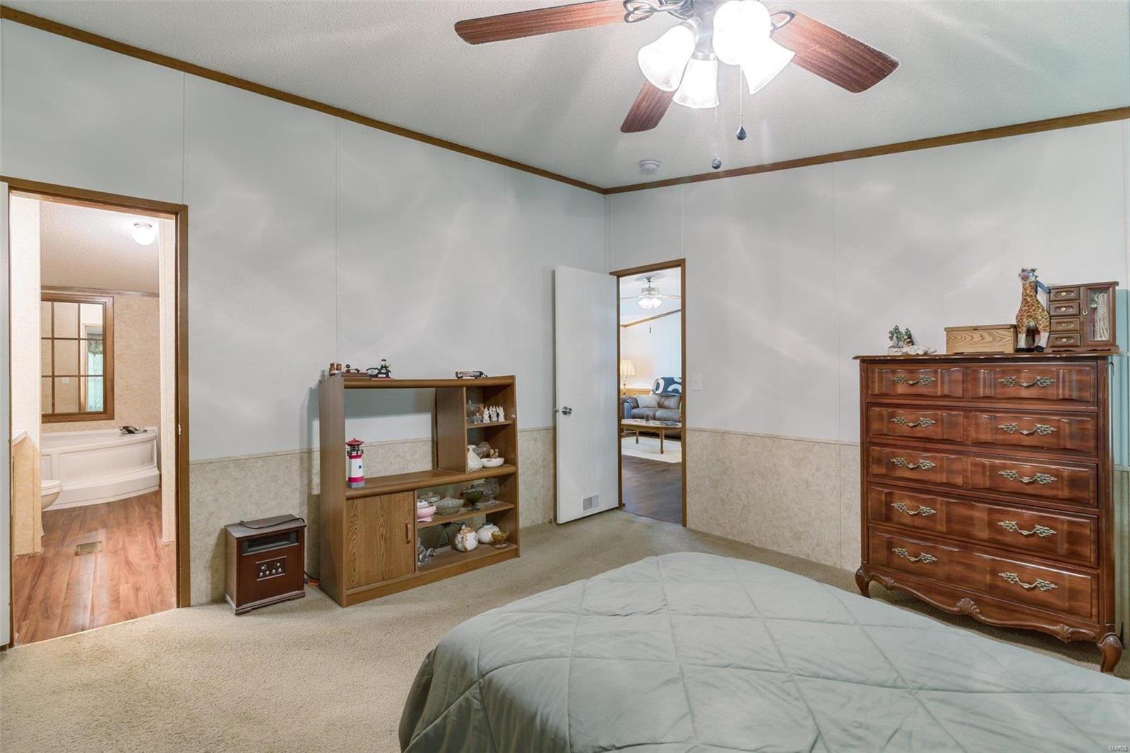 12931 Tiffany Ln