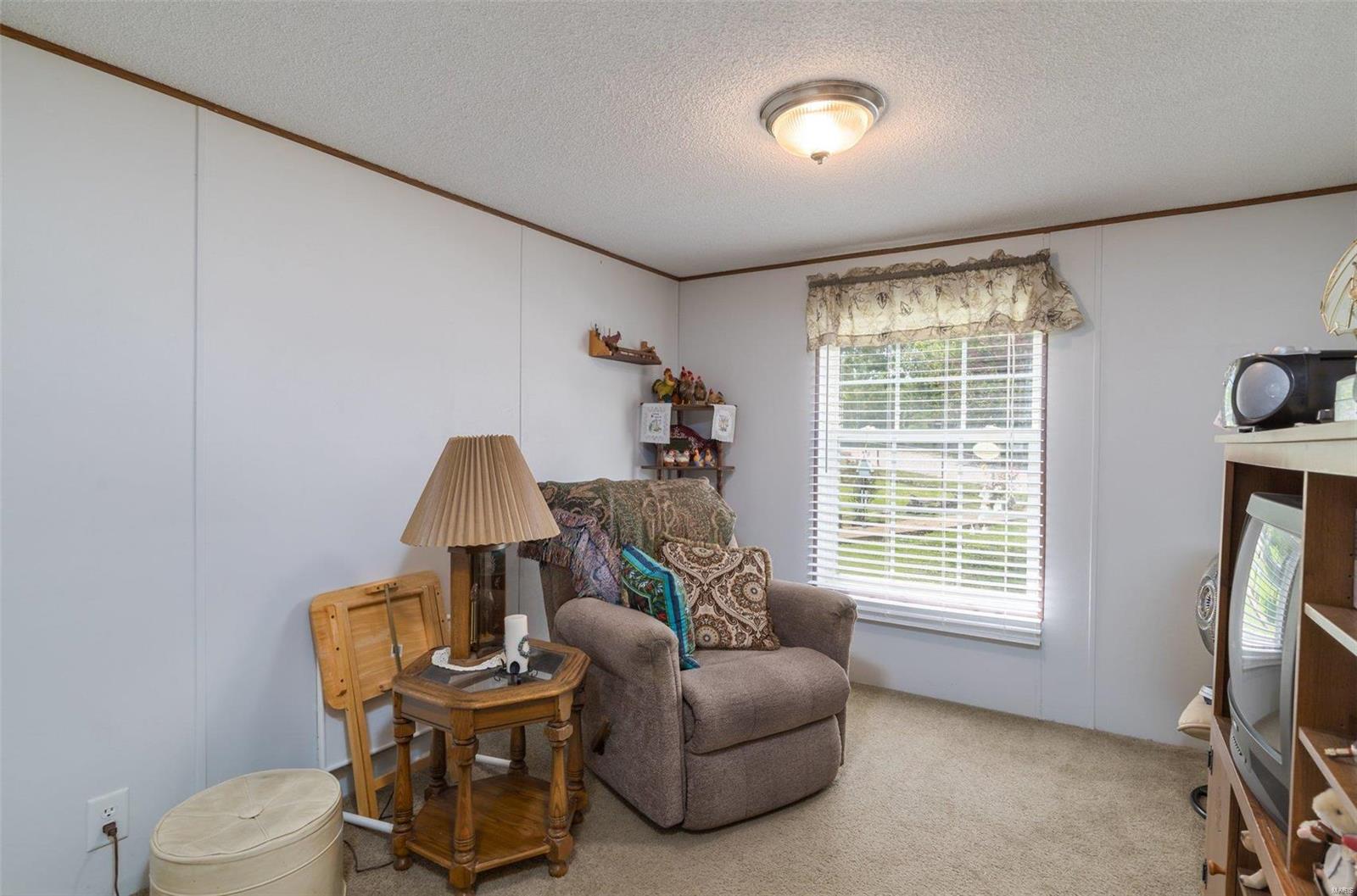 12931 Tiffany Ln