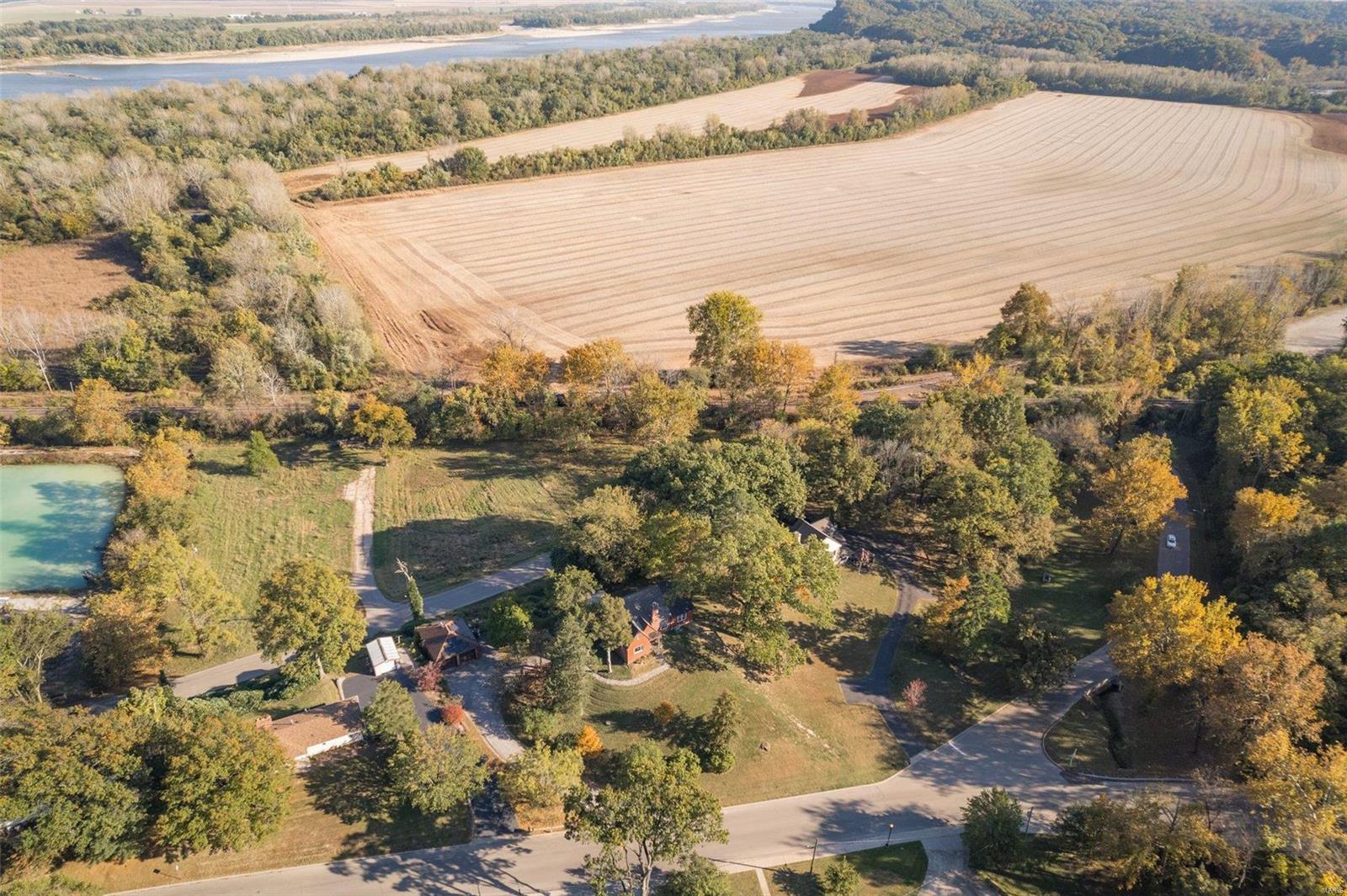 1102 Crystal Heights Rd