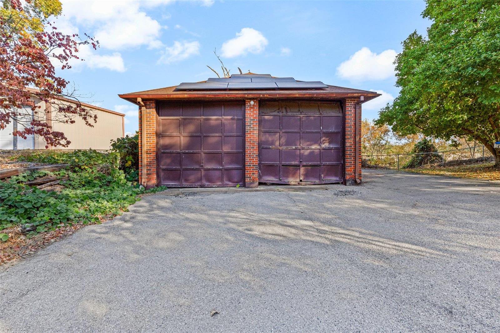 1102 Crystal Heights Rd