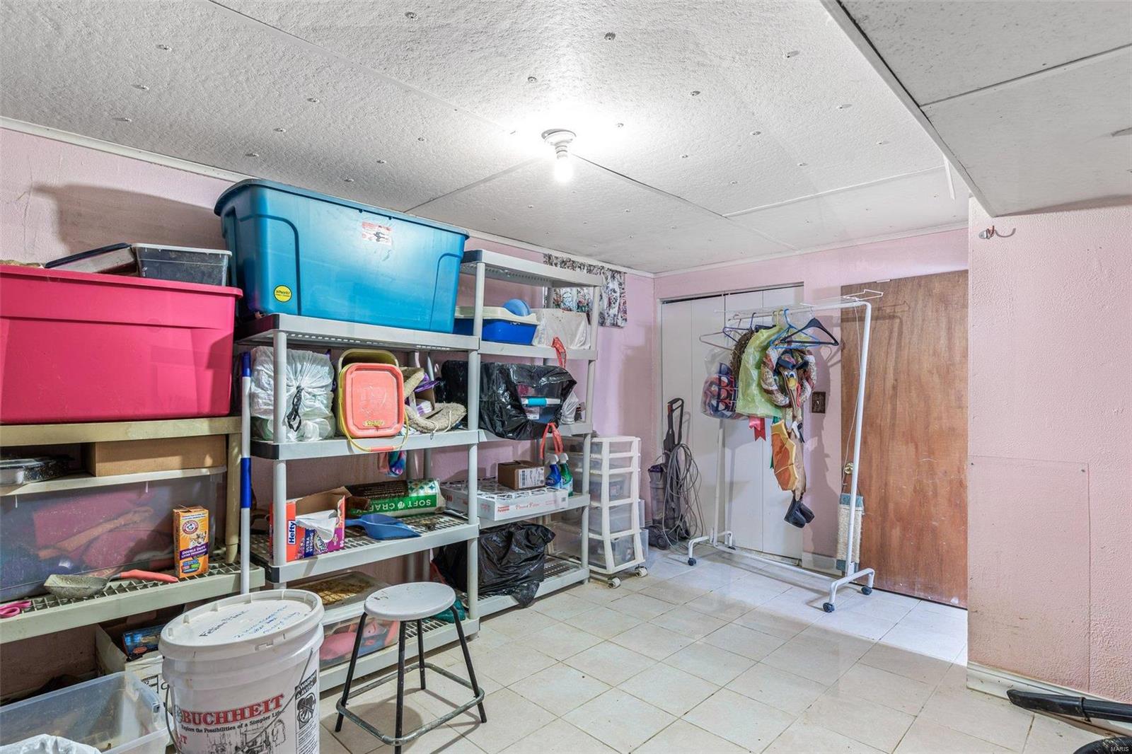 1102 Crystal Heights Rd