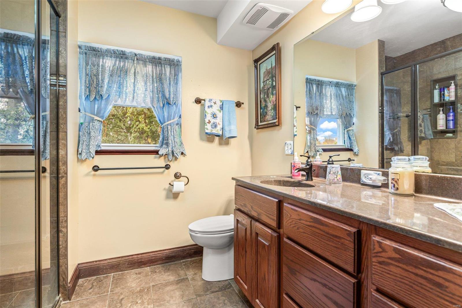 1102 Crystal Heights Rd