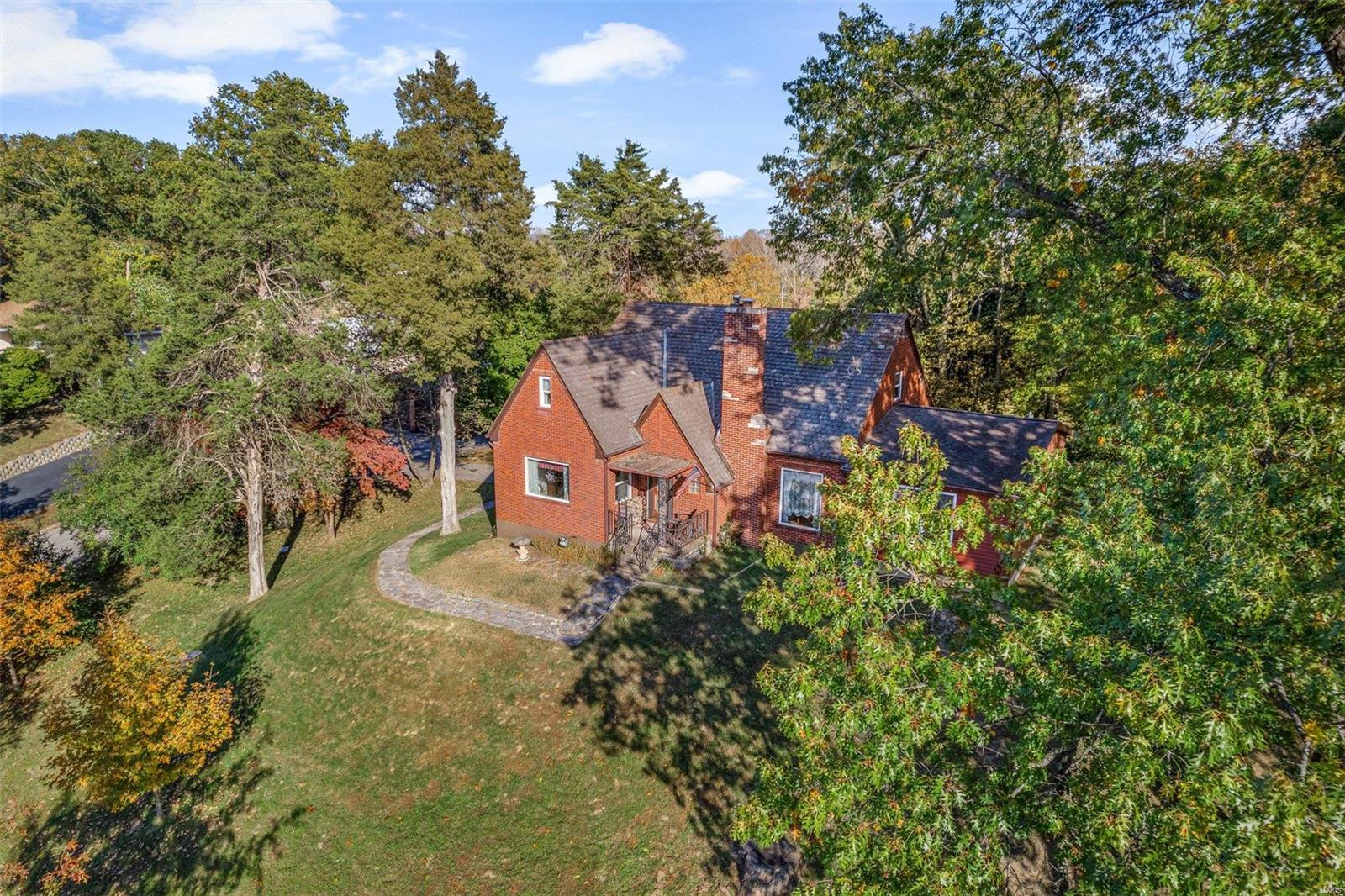 1102 Crystal Heights Rd