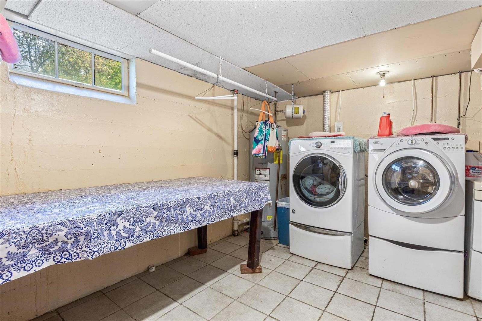 1102 Crystal Heights Rd