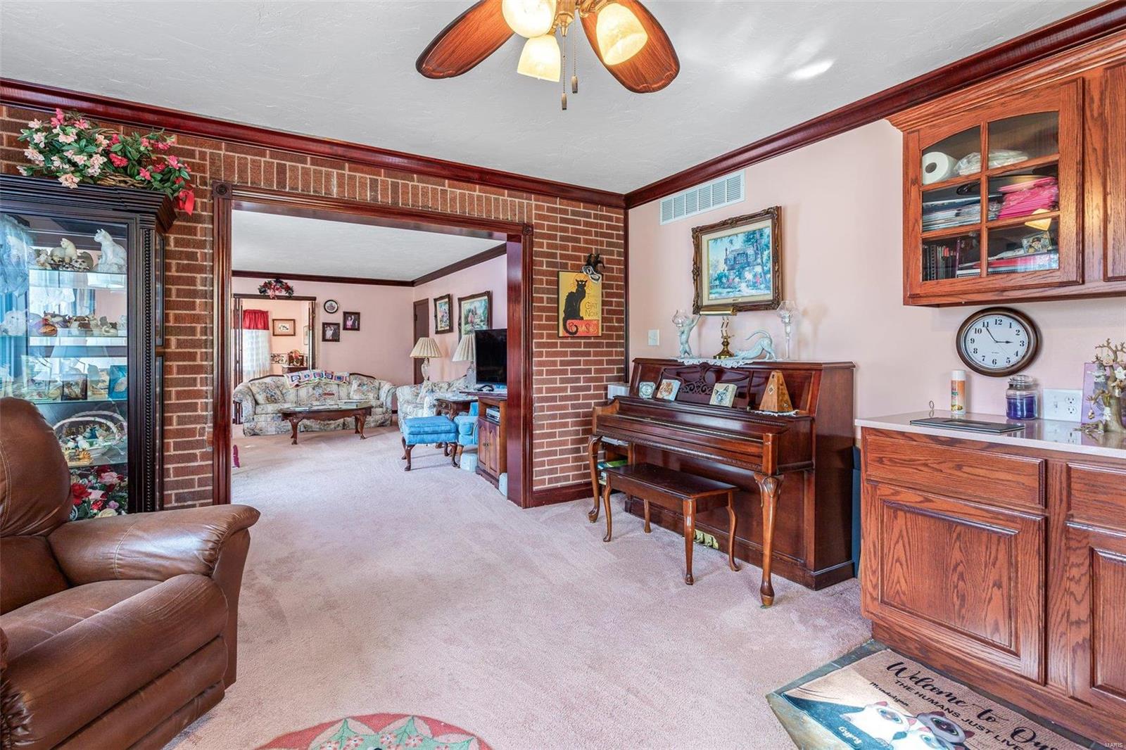 1102 Crystal Heights Rd