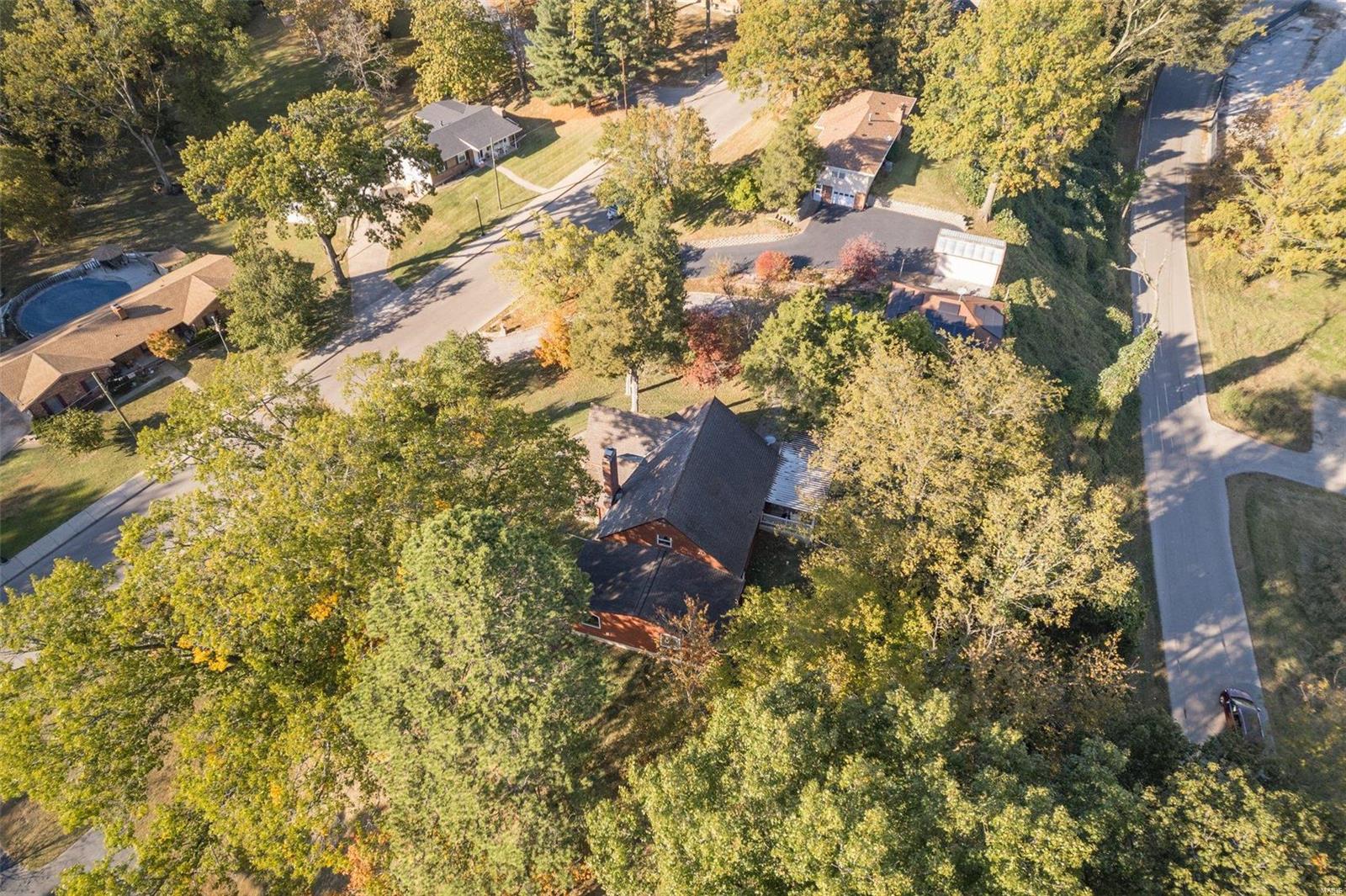 1102 Crystal Heights Rd