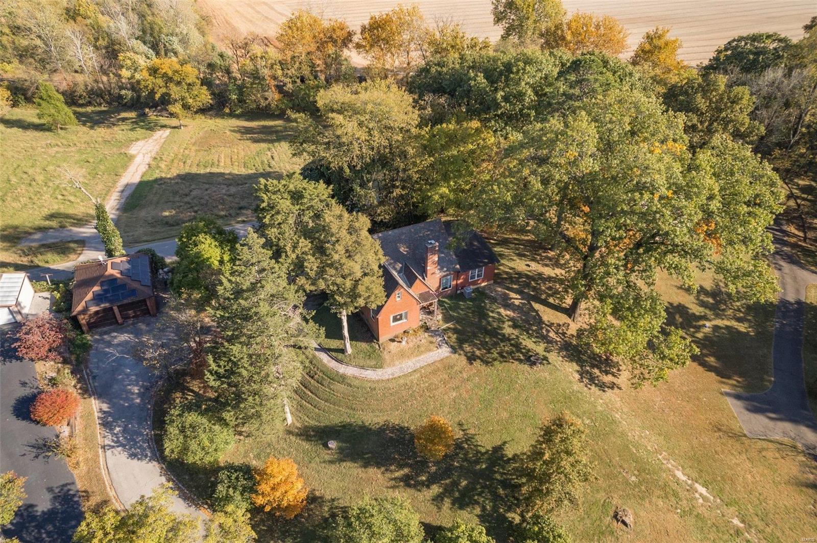 1102 Crystal Heights Rd