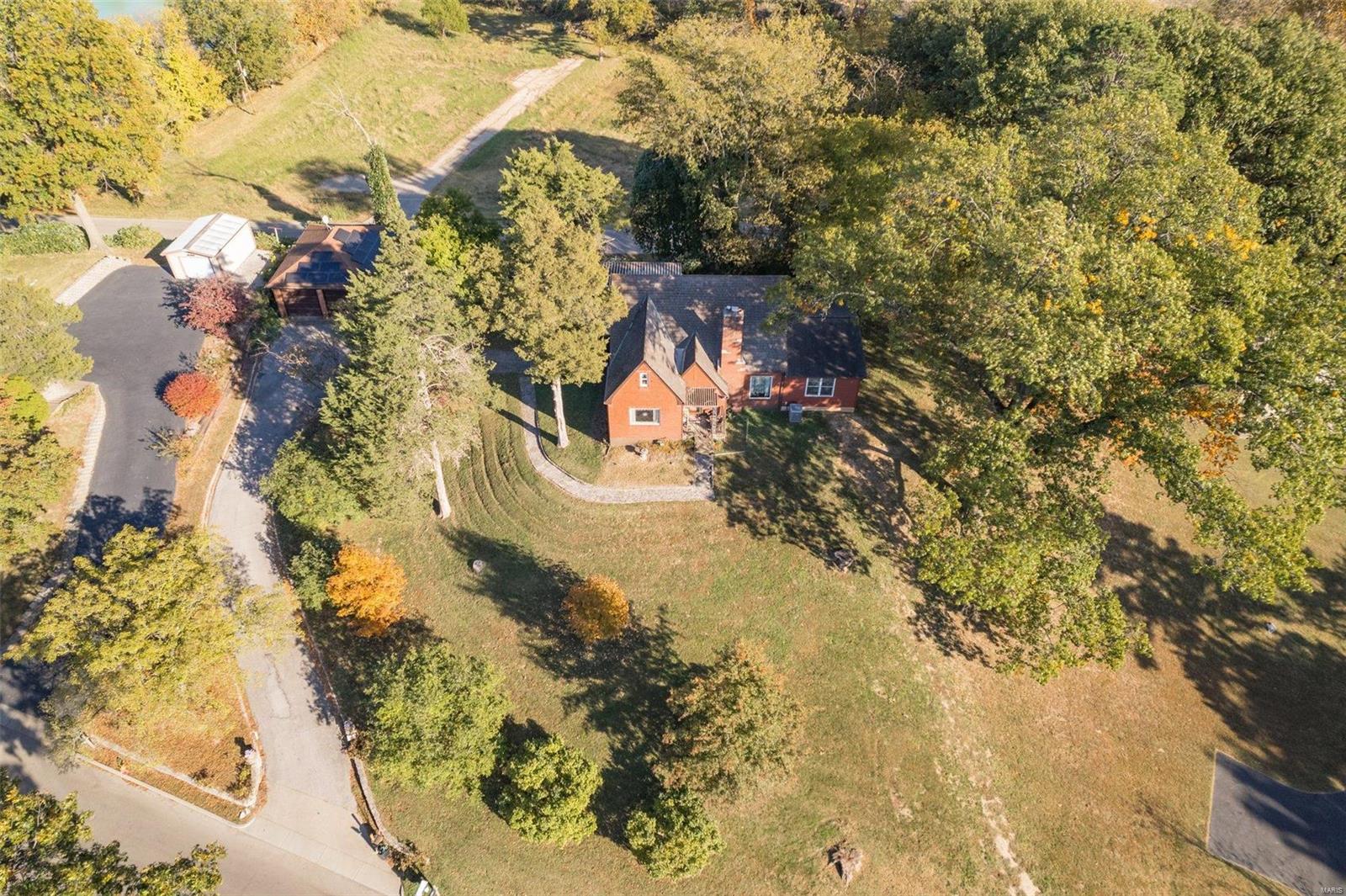1102 Crystal Heights Rd