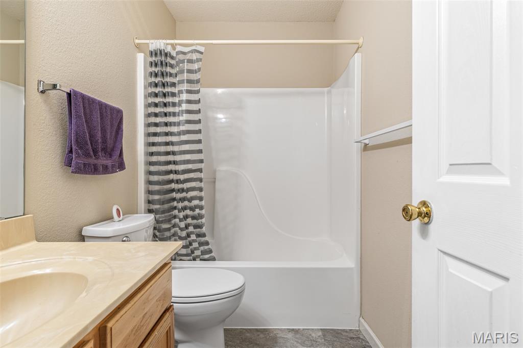 1421 Northwoods Drive