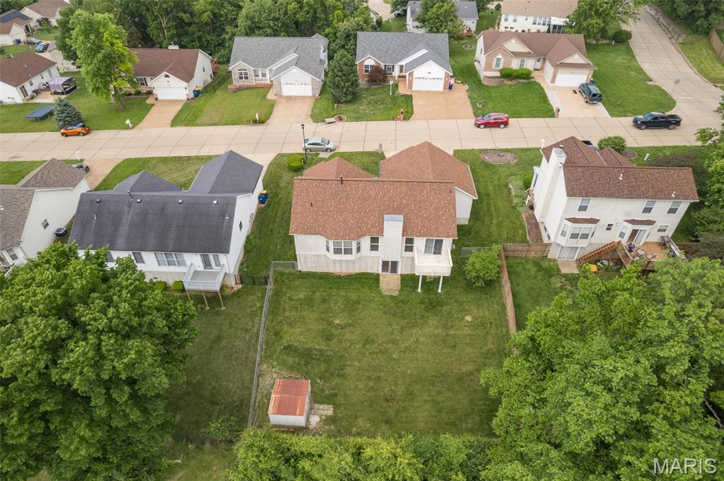 1421 Northwoods Drive