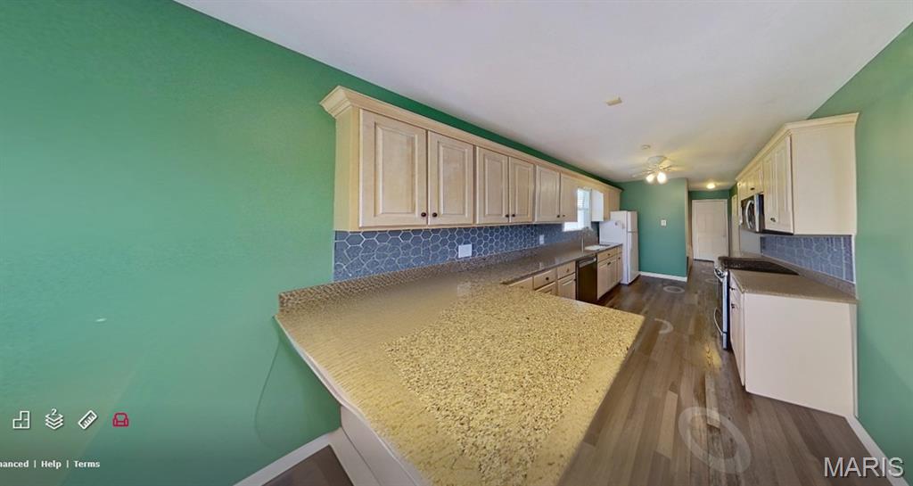 2582 Stone Ridge Drive