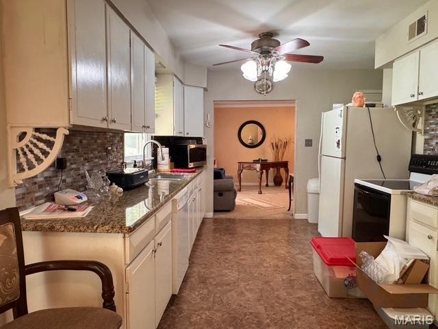 1471 Hillside Drive