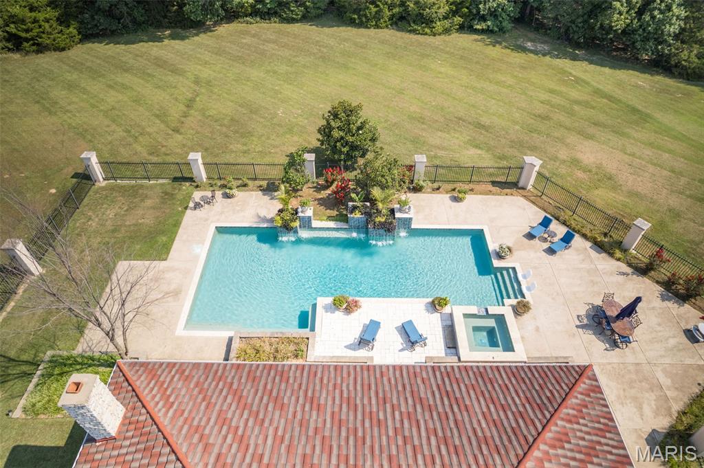 3299 Equestrian Drive