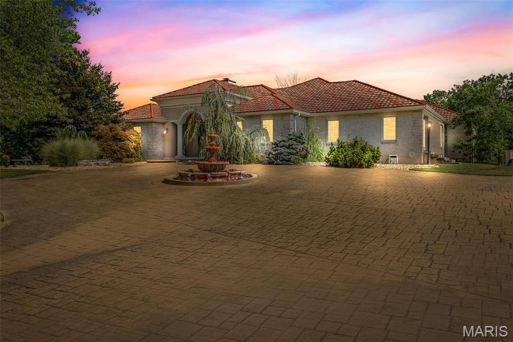 3299 Equestrian Drive
