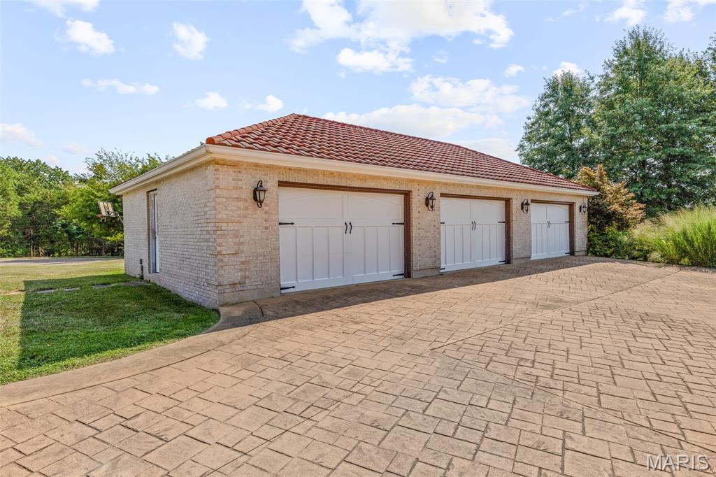 3299 Equestrian Drive