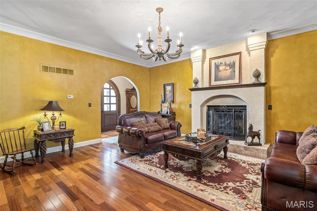 3299 Equestrian Drive