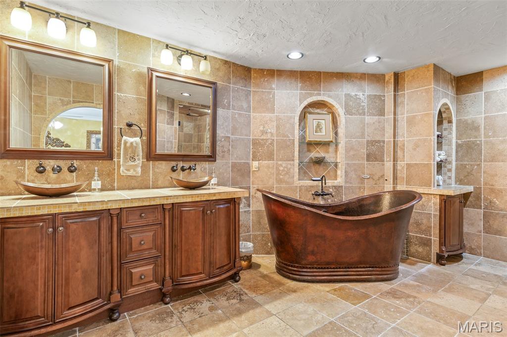 3299 Equestrian Drive