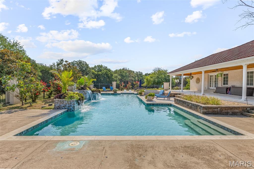 3299 Equestrian Drive