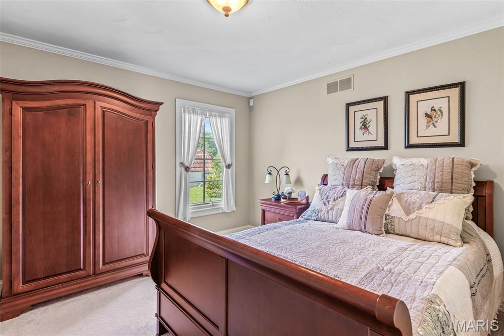 3299 Equestrian Drive