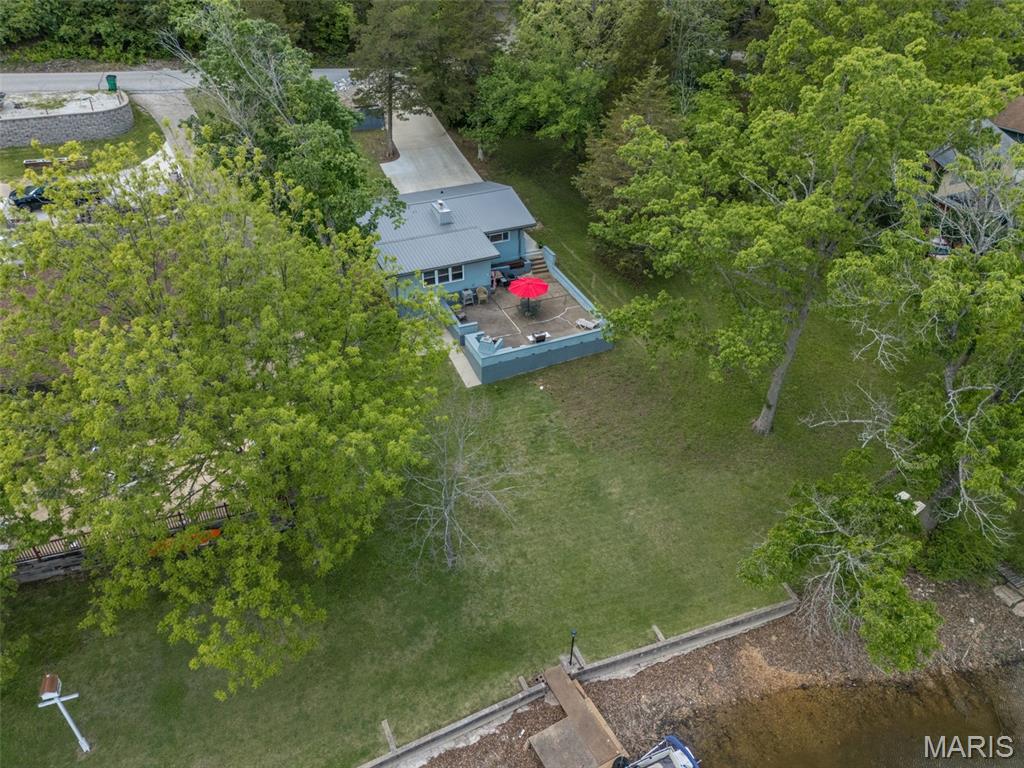 196 North Lake Drive