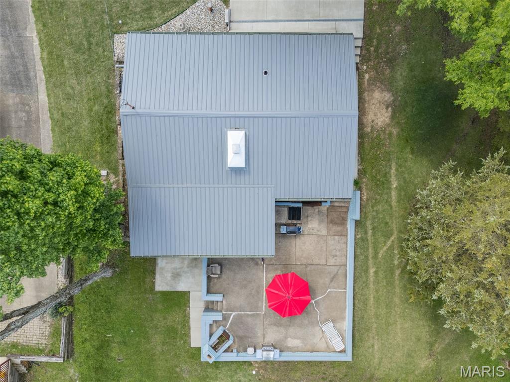 196 North Lake Drive