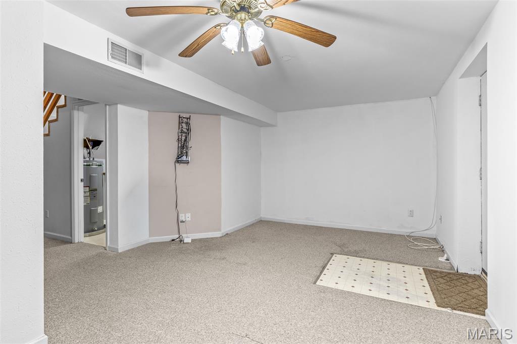 3401 Wiltshire Lane